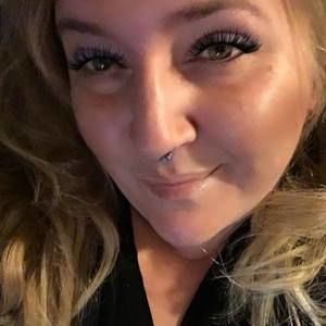 Meet your Posher, Christy